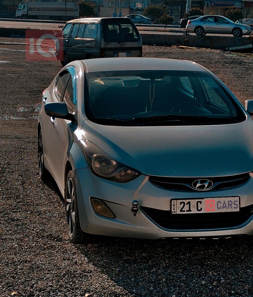 هیۆندای ئەلەنترا